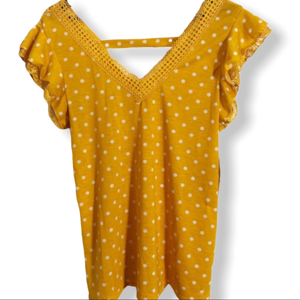 Sale golden ruffle lace flutter sleeve shirt M